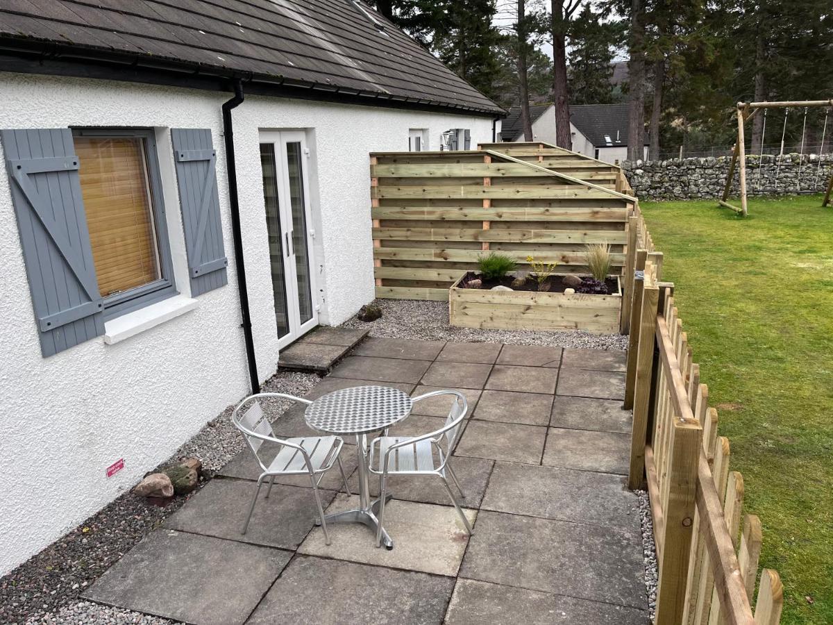 Highland Holiday Cottages Newtonmore Eksteriør billede